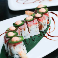 Pisces Sushi Bar & Lounge food