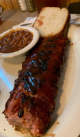 Oakwood Express Smokehouse Grill food