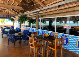 Havana Jack's Oceanside Restaurant And Bar inside