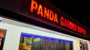 Panda Garden Buffet outside