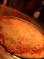 Spinelli's Pizza food