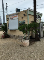 Curly's Coffee And Marina outside