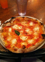 Red Rossa Napoli Pizza food