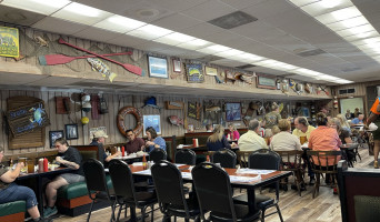 Cedar River Seafood food