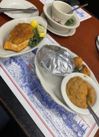 Cedar River Seafood food