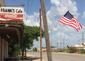 Frank's Cafe outside