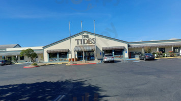 The Tides Wharf Restaurant Bar inside