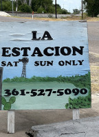 La Estacion -b-que food