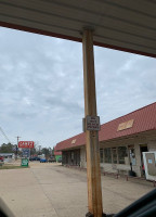 Lane's Gas, Grocery And Deli outside