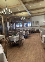 Evans Prairie Golf And Country Club inside