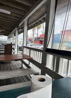 The Steamer and Baked Oyster Bar inside