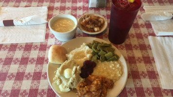 Betty's Diner food