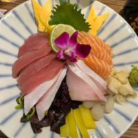 Blufish Sushi Robata food