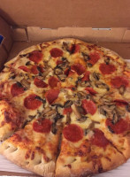 Main Street Pizza Munising food