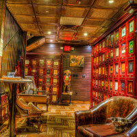 Vintage Cigar Lounge inside