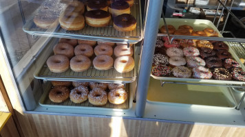 Mendota Donuts food