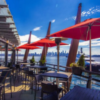 PIER 7 restaurant + bar - 'Shipyard Square' North Vancouver inside