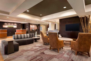 Courtyard By Marriott Bloomington Normal inside