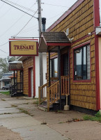 Trenary Home Bakery outside