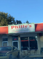 Philly's Cheesesteaks Hoagies outside