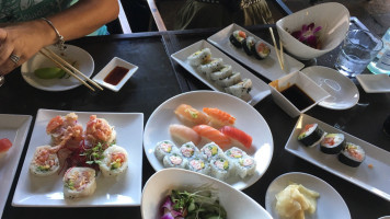 Bui Sushi food