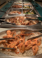 Young's Buffet food