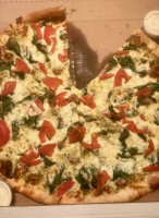 Nino's Pizzeria food