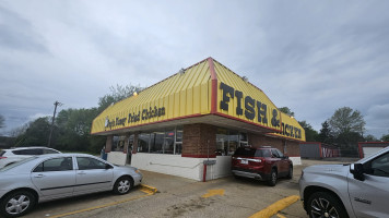 Pop's Honey Fried Chicken food