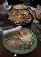 El Mesquite Mexican Grill food