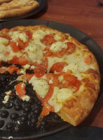 Barro's Pizza inside