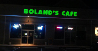 Boland's Cafe food