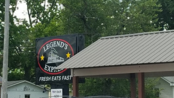 Legends Brisketville outside