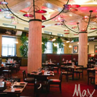 restaurant Max inside