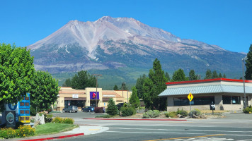 Taco Bell outside