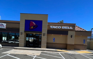 Taco Bell outside