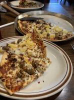 Upper Crust Pizza food