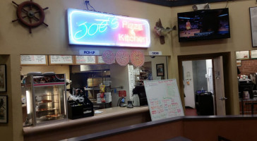 Joe's Pizza Kitchen inside