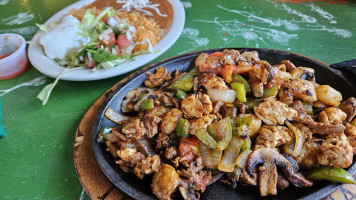 Los Zacatecanos food