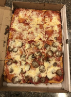 Rosa Mia Pizza food