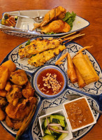 Takieng Thai Cuisine food