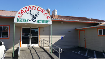 Cazadores Mexican outside