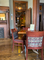 The Yellow Deli At The Heritage House inside