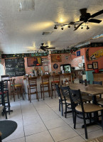 Crackers Island Grille inside