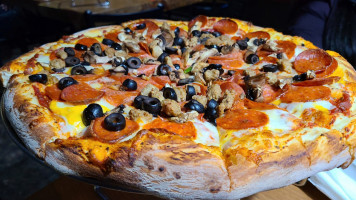 The Pie Pizzeria food