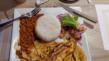 Las Americas food