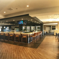 Vistas Bar and Grille Restaurant at Hilton Tucson East Hotel food