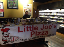 Little Joe's Pizza food