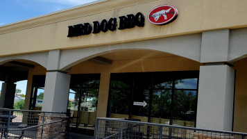 Bird Dog Bbq outside