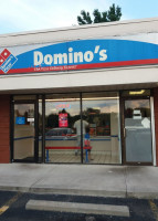 Domino's Pizza food