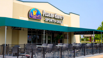 Pelican Harry's Sports Grill food